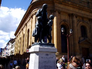 Place Pestalozzi � Yverdon-les-Bains